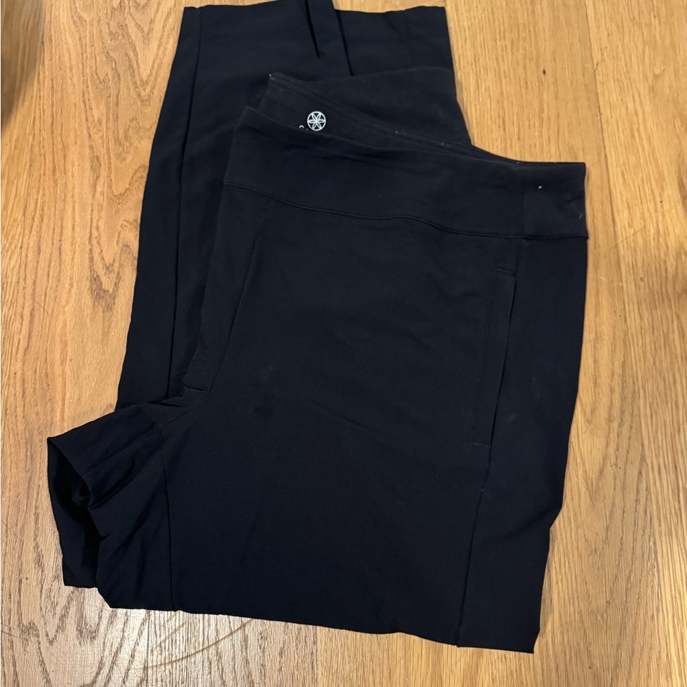 GAIAM Women’s Pants